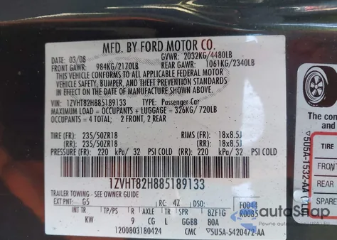 2008 Ford Mustang Gt Deluxe/Gt Premium z USA, uszkodzony, nr VIN 1ZVHT82H885189133